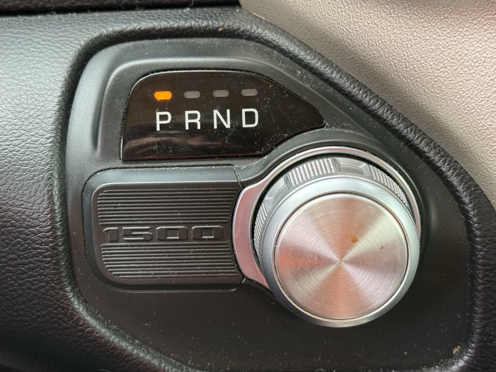 Used 2019 RAM 1500 Laramie RWD image 20