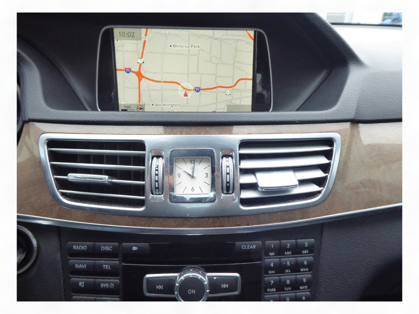 Used 2014 Mercedes-Benz E 350 4MATIC Sedan image 13