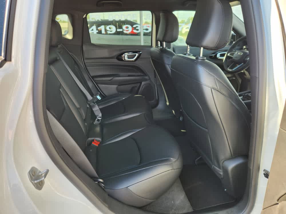 New 2026 Jeep Compass Limited AWD/4WD image 12