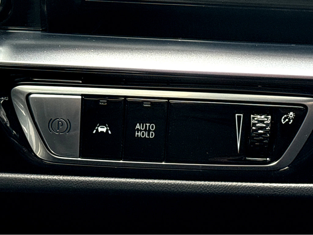 New 2026 Cadillac Lyriq V image 15