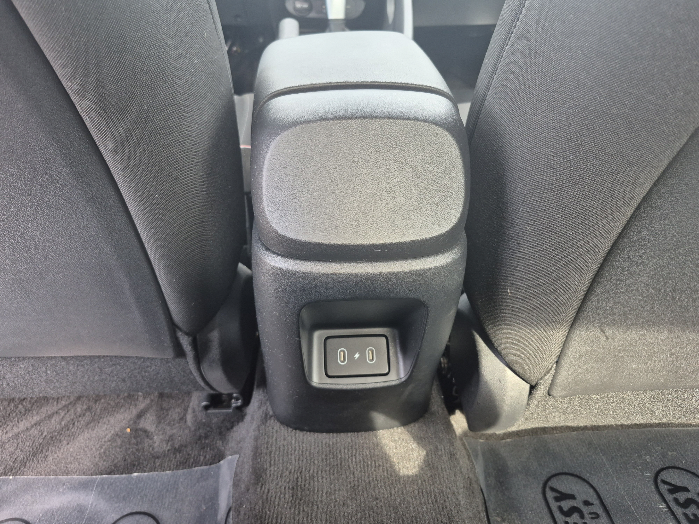 Certified 2025 Hyundai Elantra SE FWD image 14