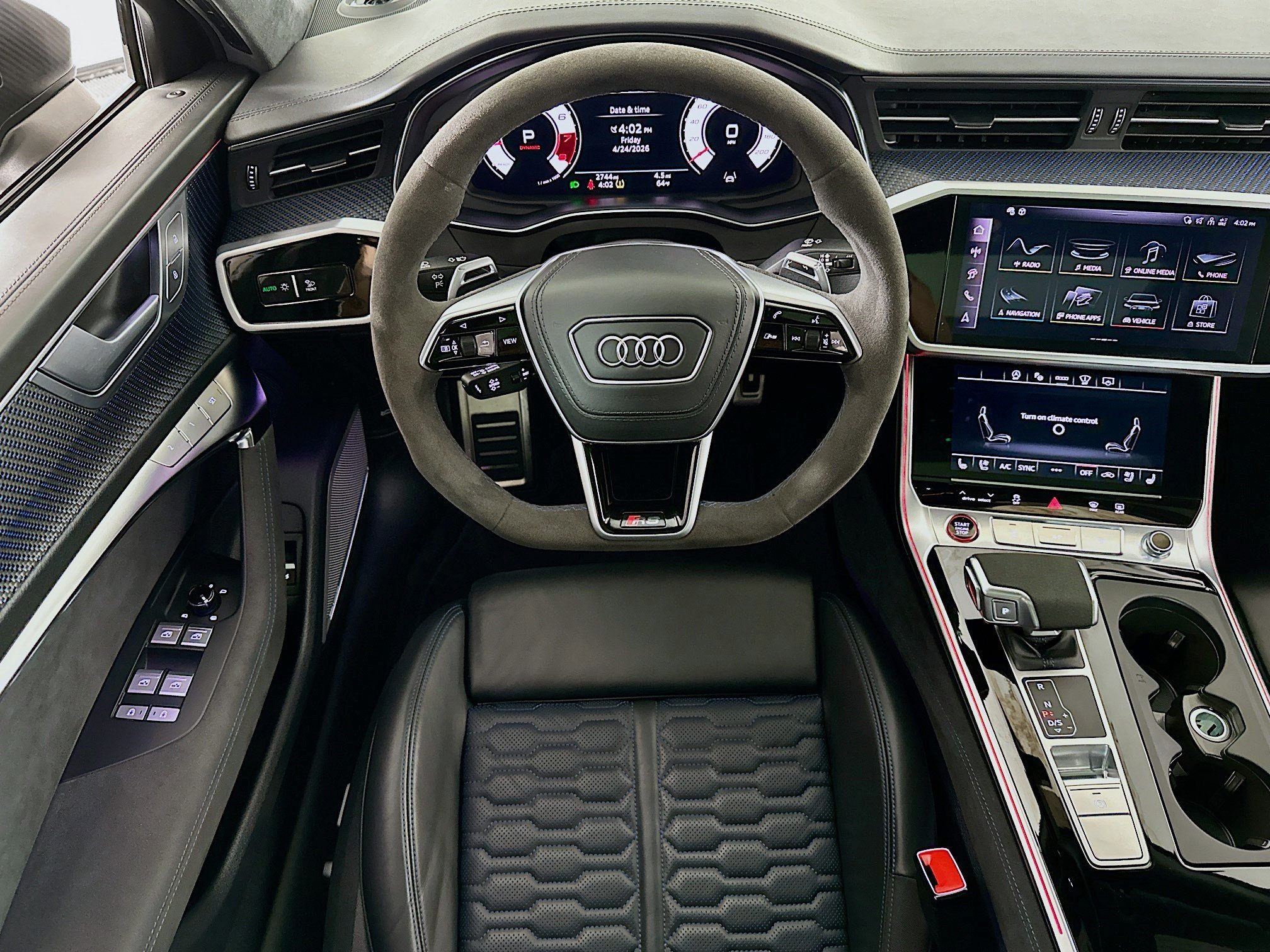 Used 2025 Audi RS 6 performance w/ Matte Carbon Package AWD/4WD image 22