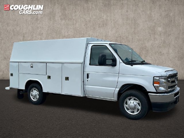 New 2026 Ford E-350 and Econoline 350 Super Duty w/ Power Equipment Group RWD image 2