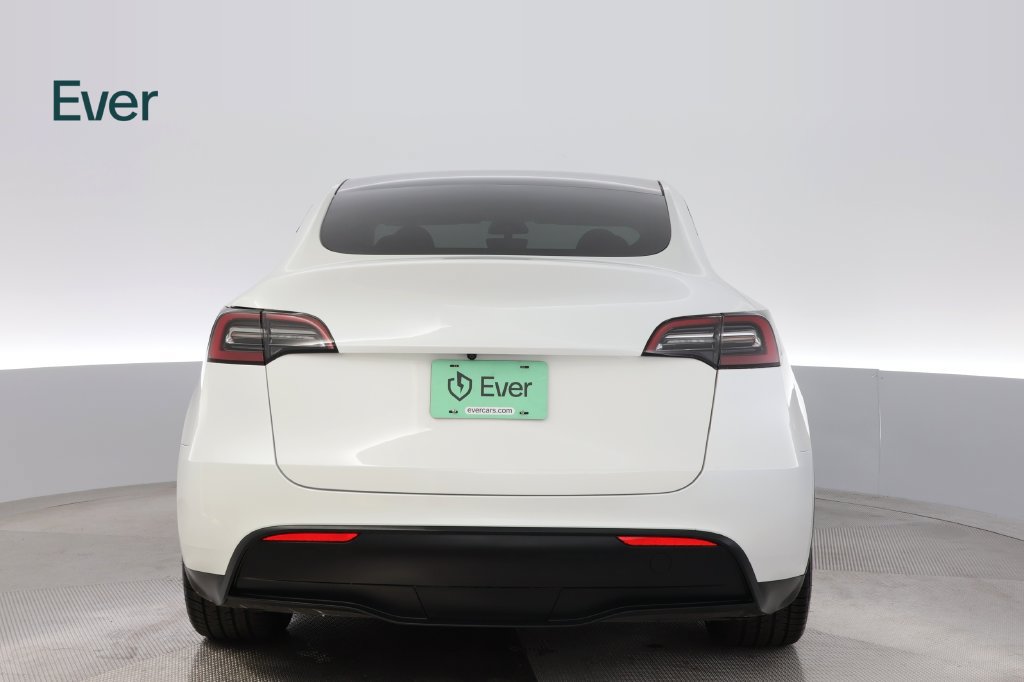 Used 2023 Tesla Model Y Performance AWD/4WD image 15