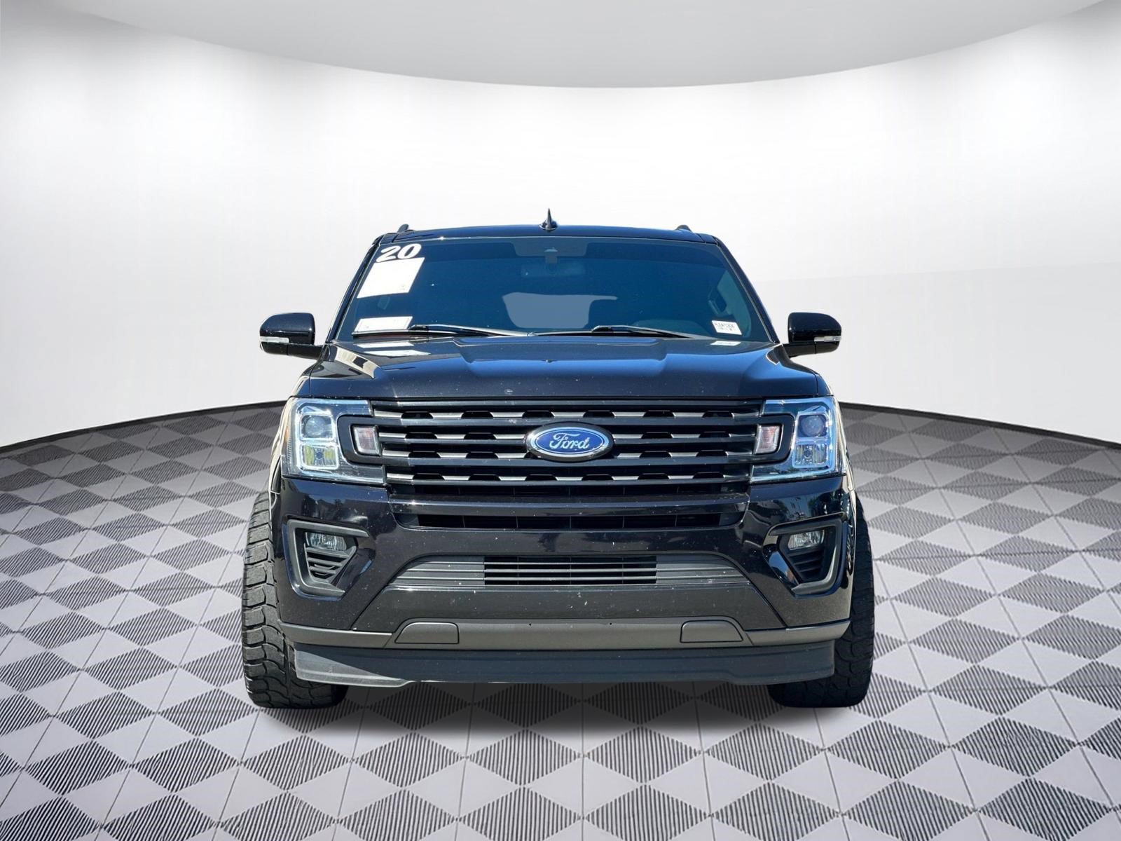 Used 2020 Ford Expedition XLT w/ Equipment Group 202A RWD image 28