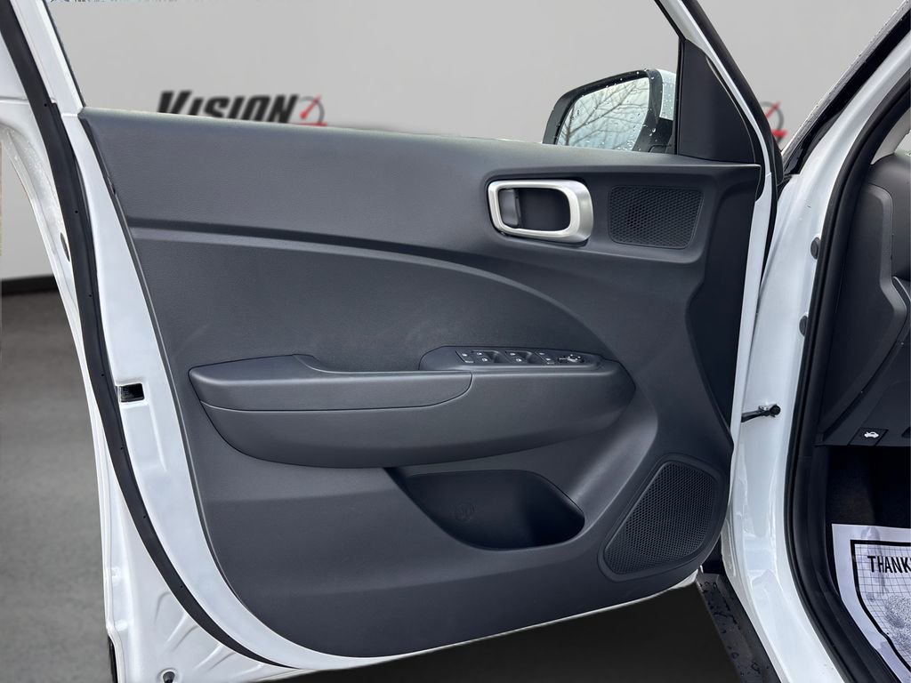 New 2026 Hyundai Venue SEL FWD image 16