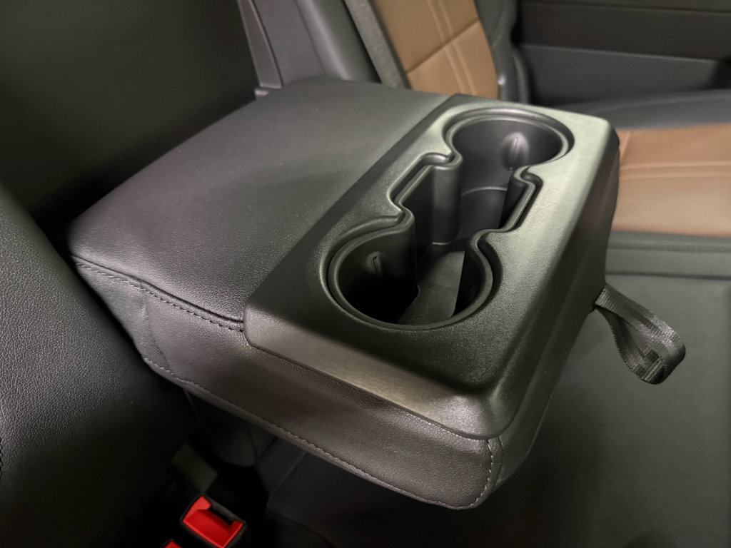 Certified 2024 Chevrolet Silverado 2500 High Country AWD/4WD image 27
