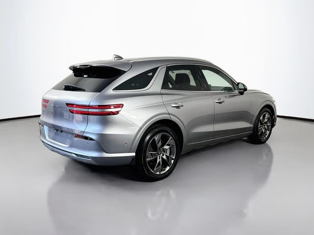 Used 2023 Genesis Electrified GV70 AWD/4WD image 8