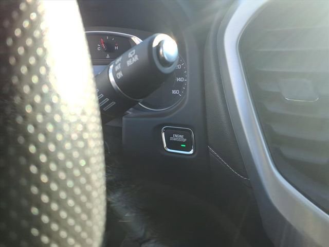 Used 2022 GMC Acadia SLE w/ Driver Convenience Package image 21