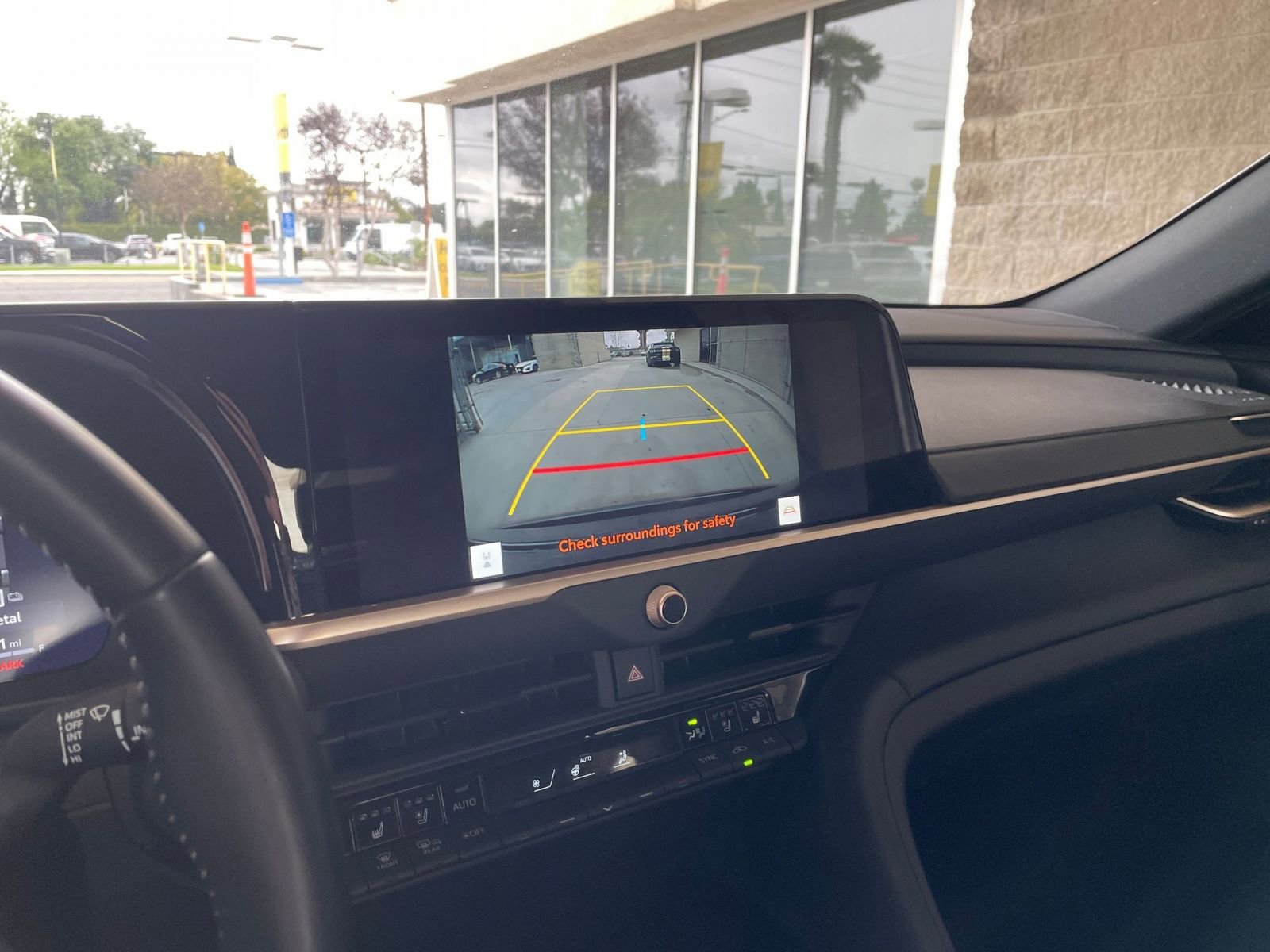 Used 2025 Toyota Crown XLE image 24