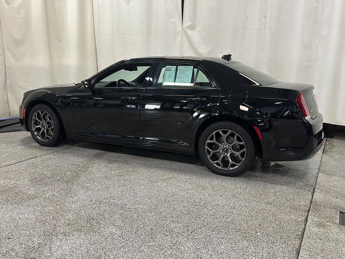 Used 2017 Chrysler 300 S w/ 300S Premium Group AWD/4WD image 3