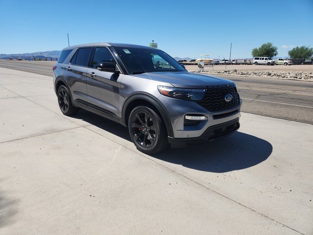 Used 2022 Ford Explorer ST w/ Equipment Group 401A image 3