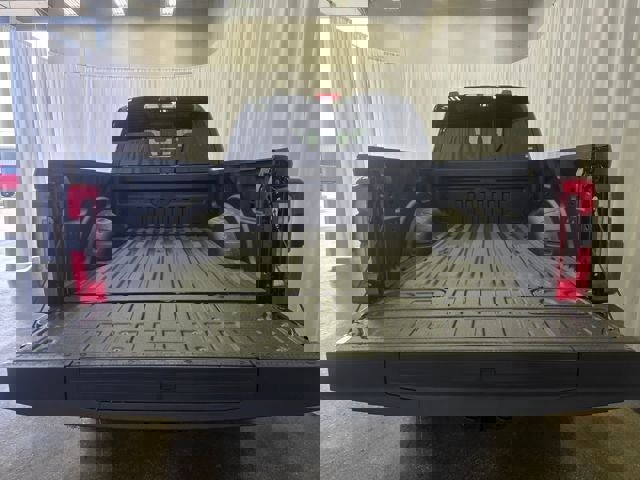 New 2025 Ford F350 Platinum w/ FX4 Off-Road Package image 19