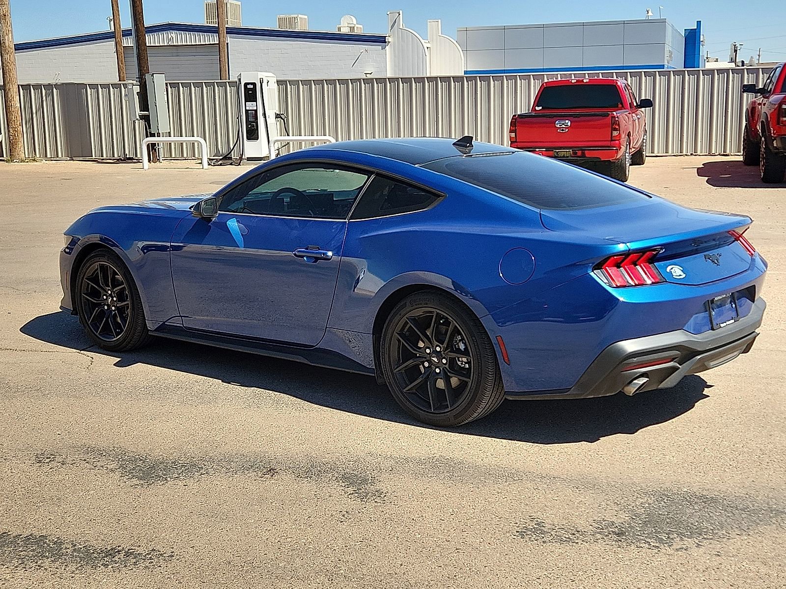Used 2024 Ford Mustang EcoBoost image 3