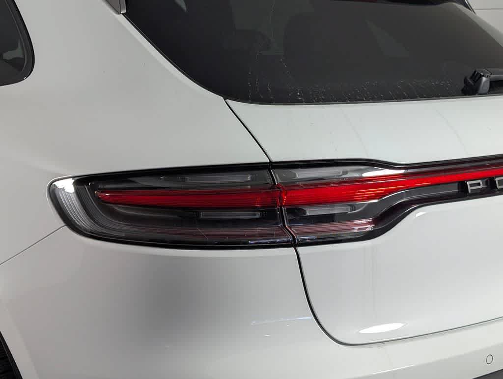 Used 2026 Porsche Macan Turbo AWD/4WD image 16