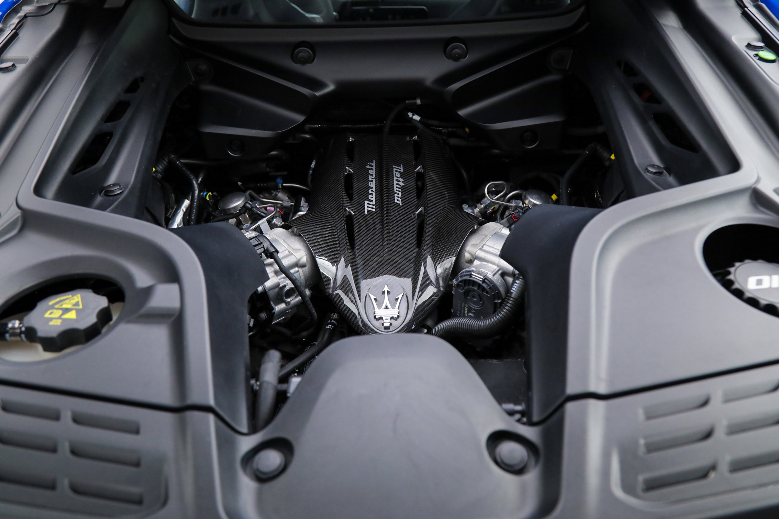 Certified 2022 Maserati MC20 Coupe RWD image 44
