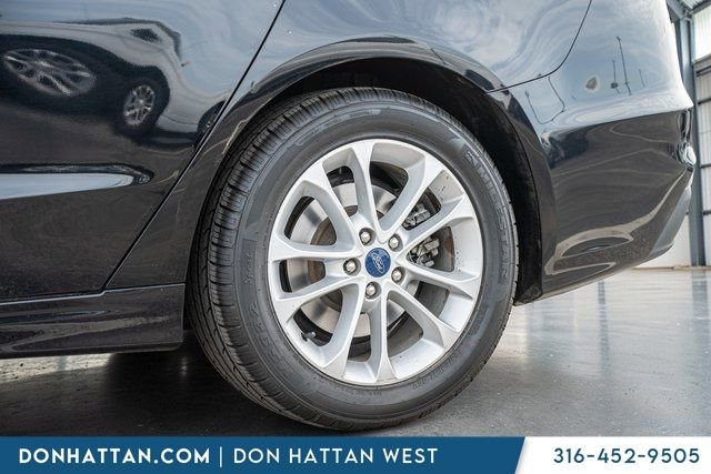 Used 2020 Ford Fusion SE w/ Fleet SE Value Package image 37