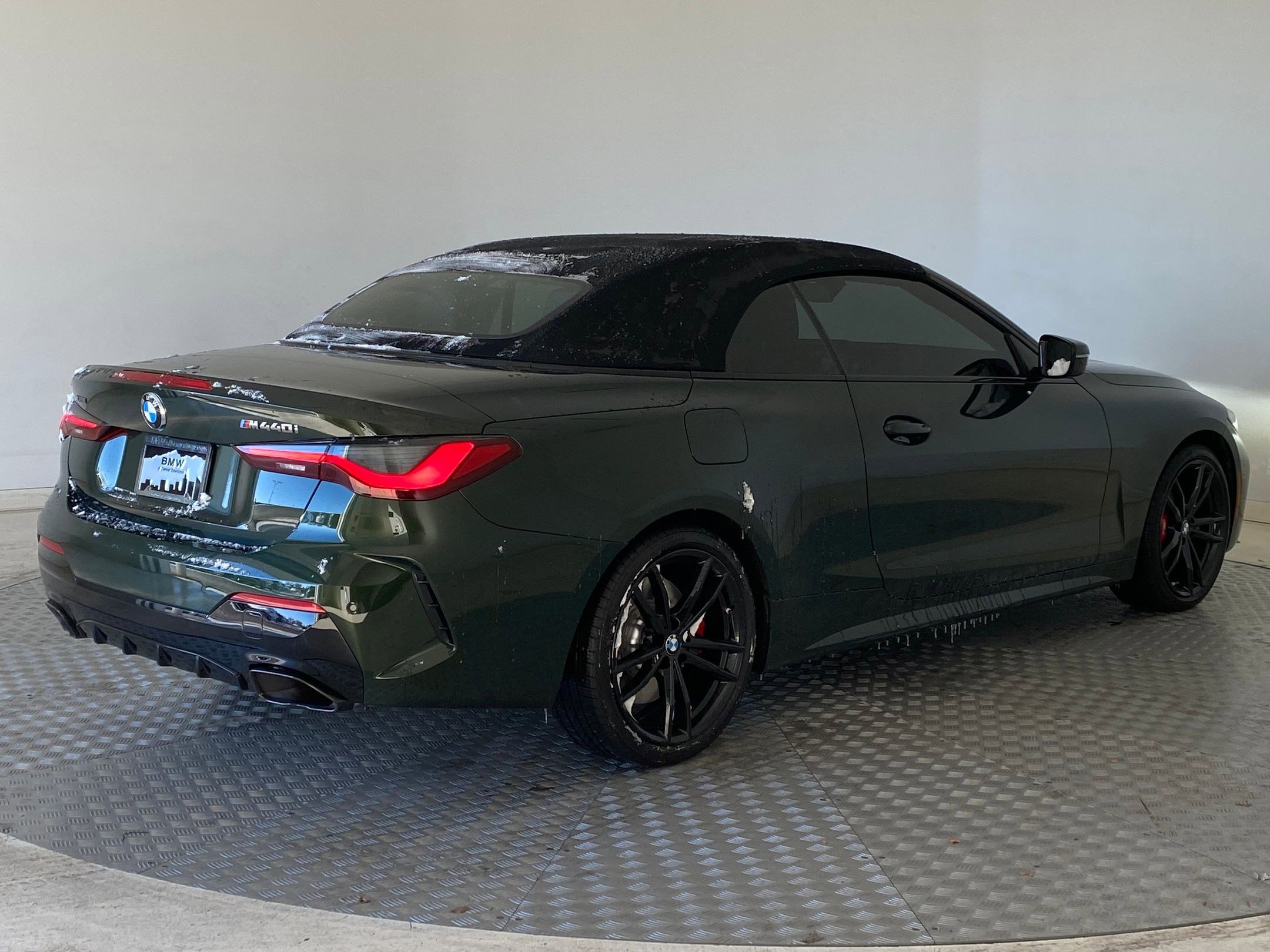 Certified 2024 BMW 440i xDrive Convertible w/ Premium Package image 9