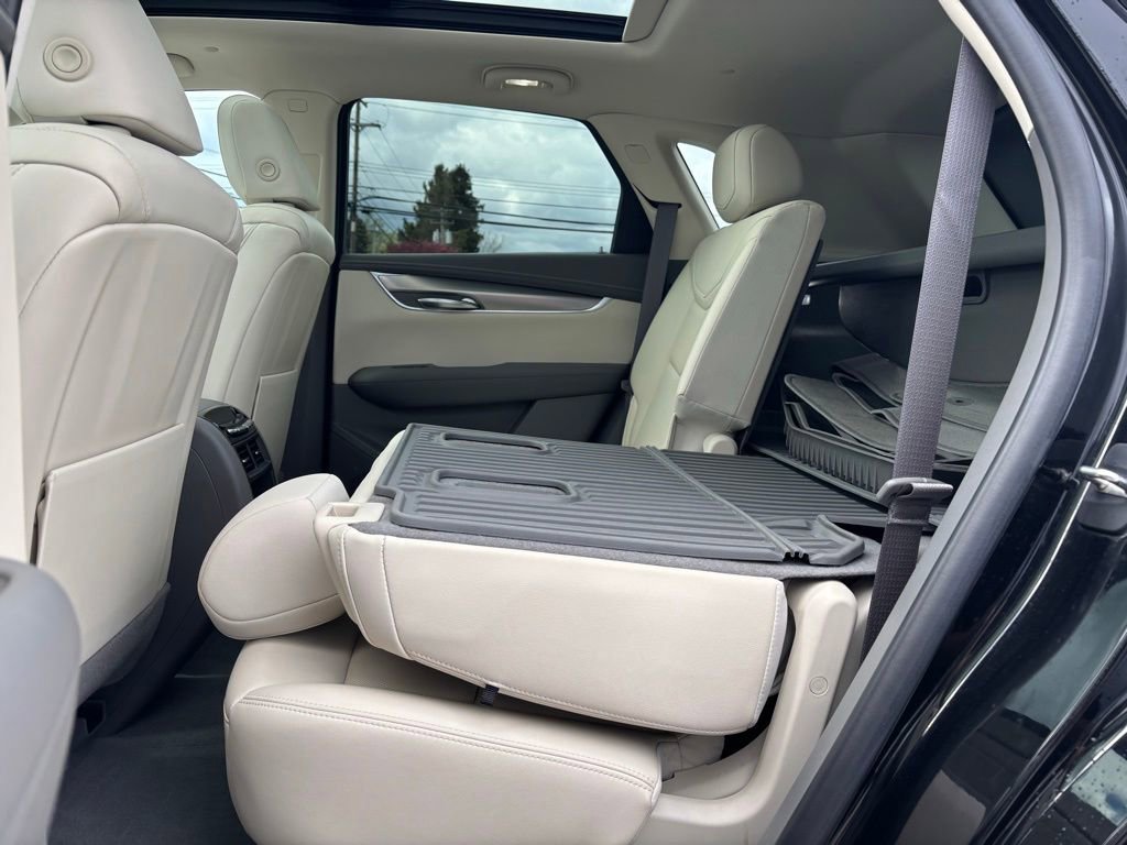 Used 2021 Cadillac XT5 Premium Luxury AWD/4WD image 18
