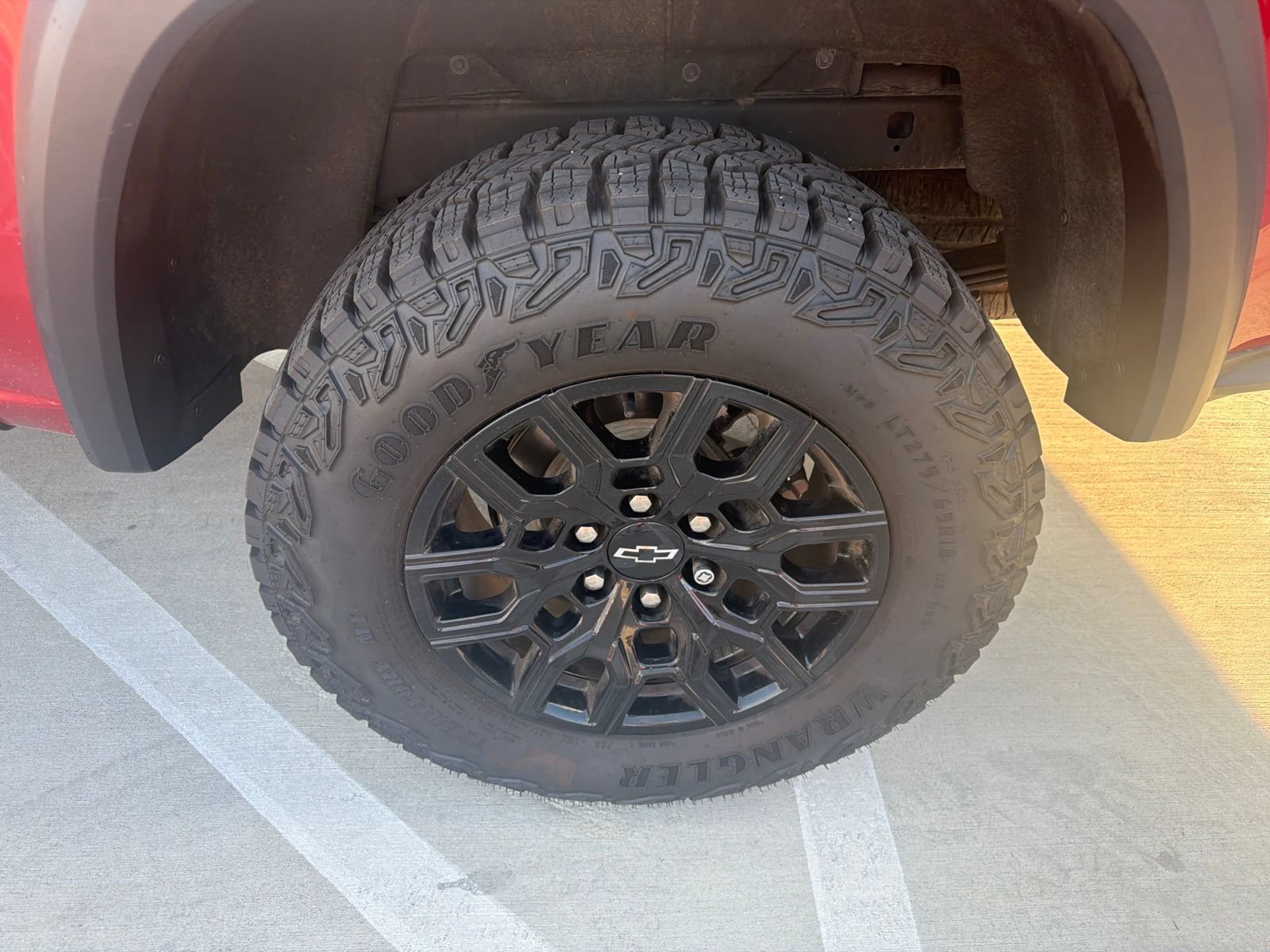 Used 2023 Chevrolet Colorado Trail Boss AWD/4WD image 7