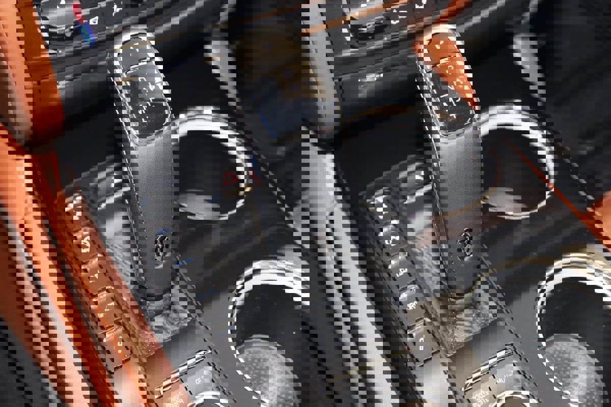 Used 2023 Maserati Quattroporte Modena Q4 image 7