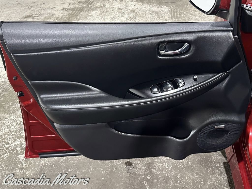 Used 2019 Nissan Leaf SL Plus image 20