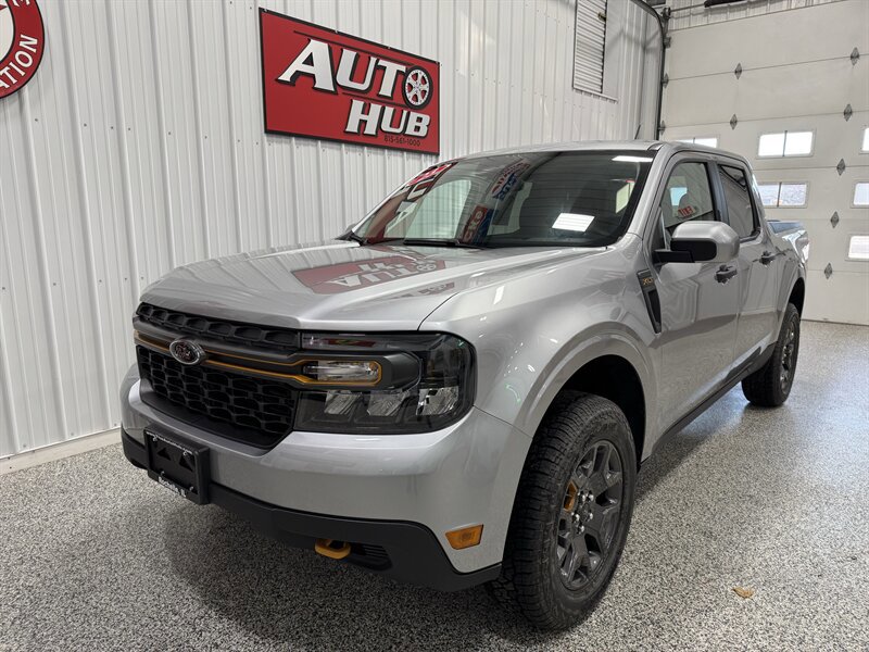 Used 2023 Ford Maverick Tremor w/ Tremor Off-Road Package AWD/4WD image 2
