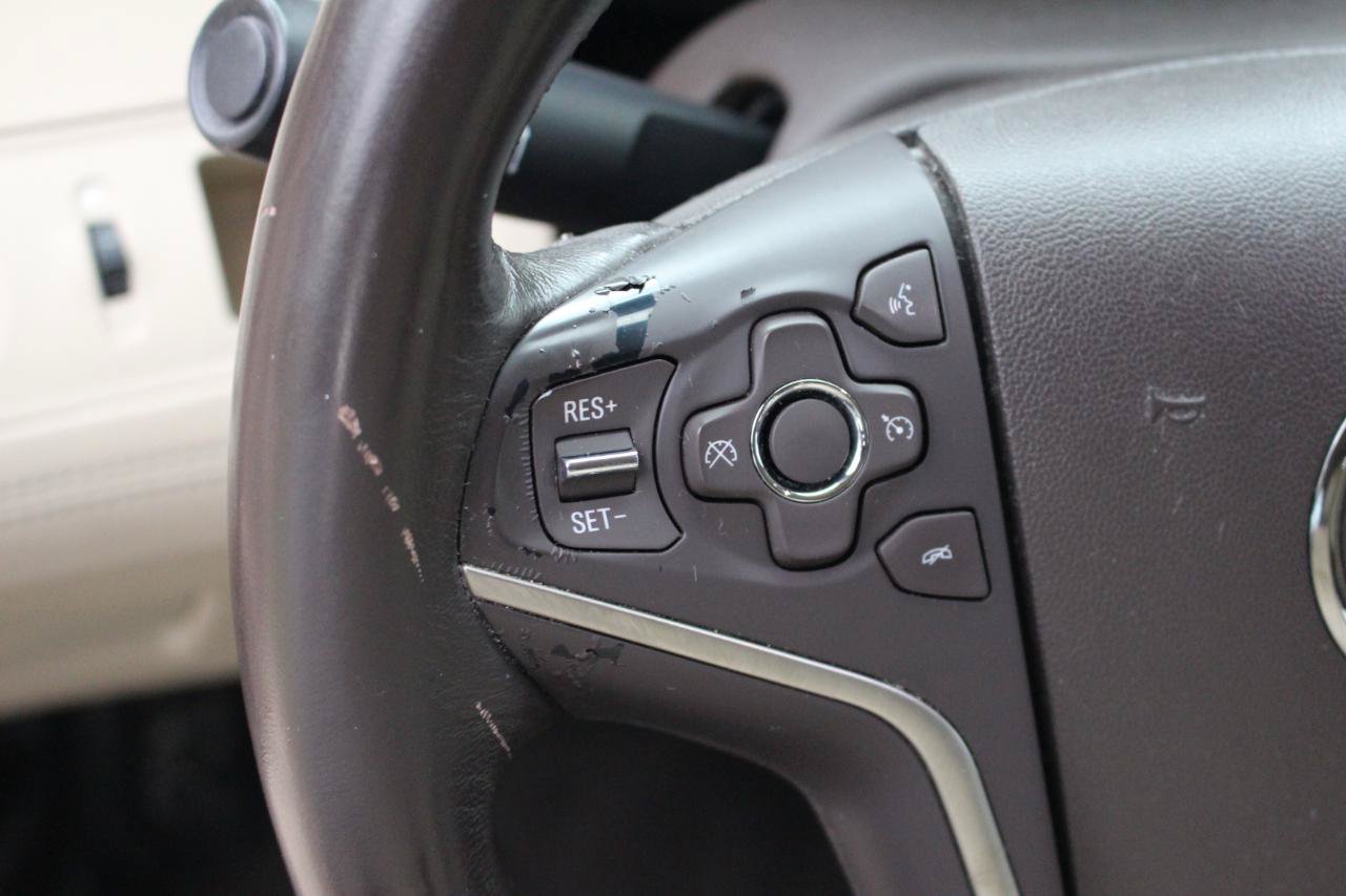 Used 2015 Buick LaCrosse Leather FWD image 19