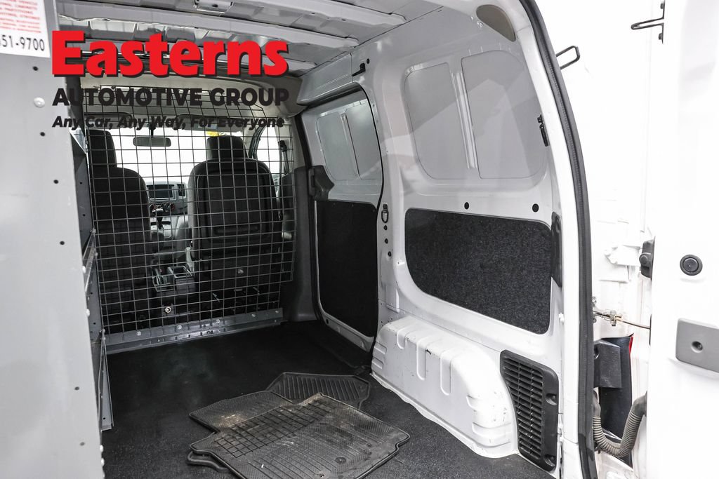Used 2020 Nissan NV200 SV w/ Back Door Glass Package FWD image 23