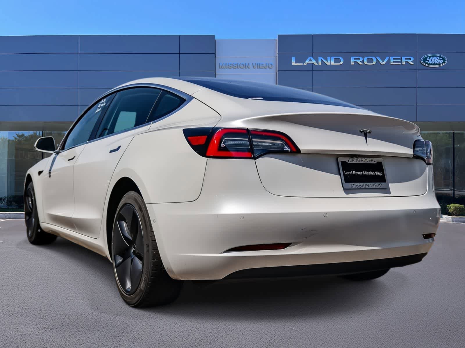 Used 2020 Tesla Model 3 Standard Range Plus RWD image 6