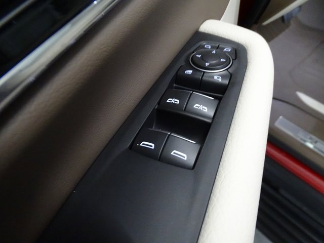 Certified 2025 GMC Yukon Denali w/ Denali Reserve Package image 11