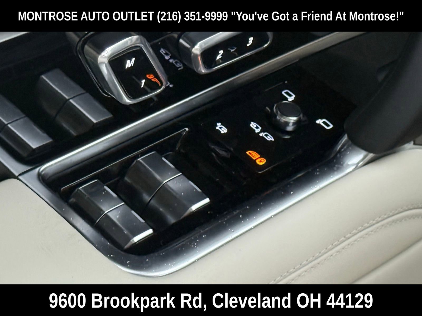 New 2026 Land Rover Range Rover SE image 35