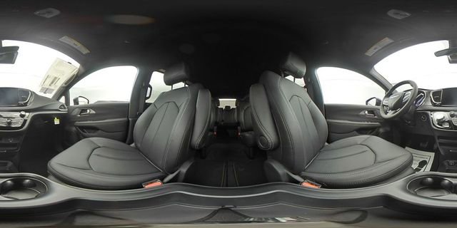 New 2026 Chrysler Voyager LX image 45