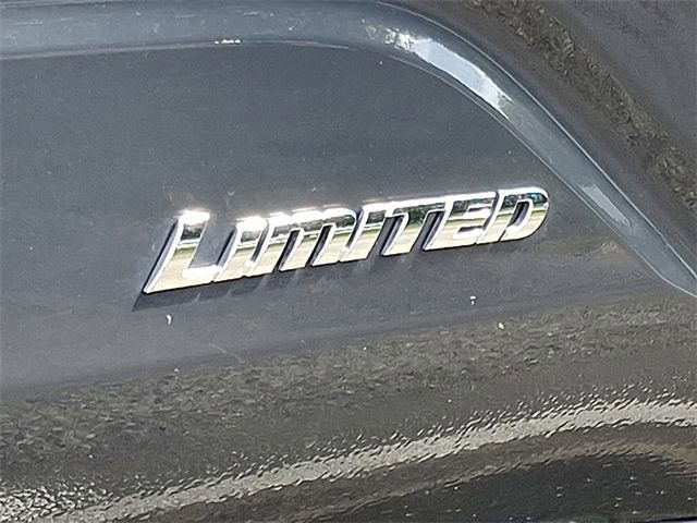 Certified 2024 Toyota Tacoma Limited AWD/4WD image 6