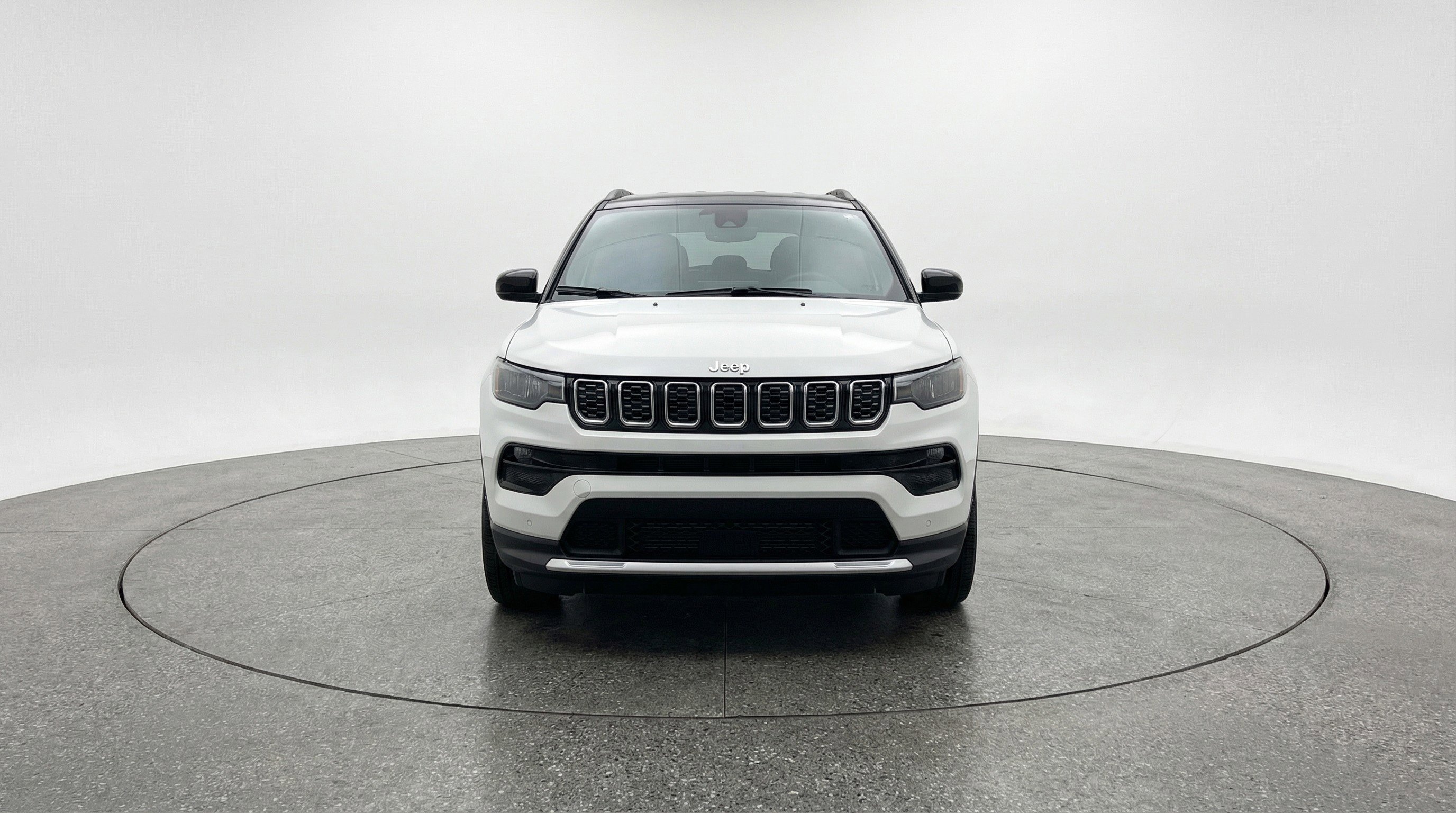 Used 2025 Jeep Compass Limited image 2