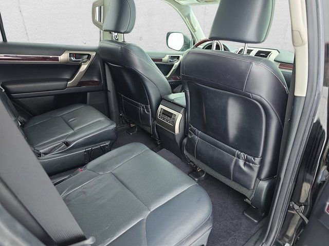 Used 2017 Lexus GX 460 Premium image 11