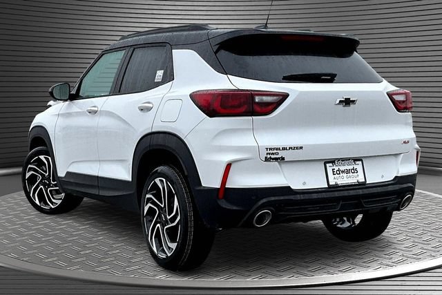 New 2026 Chevrolet TrailBlazer RS w/ Convenience Package AWD/4WD image 3