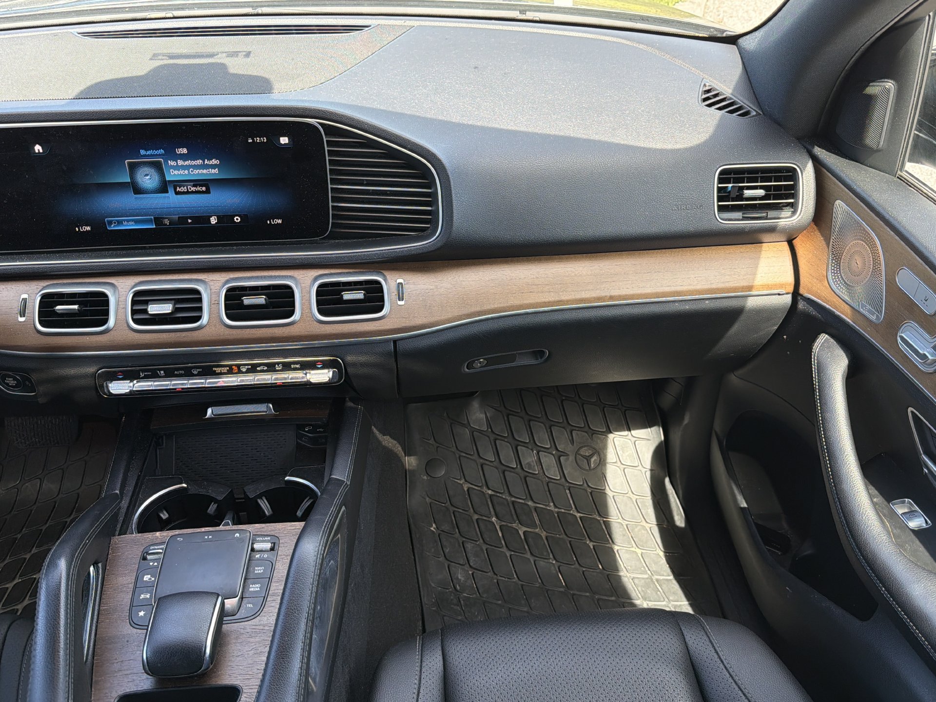 Used 2021 Mercedes-Benz GLE 350 4MATIC image 17