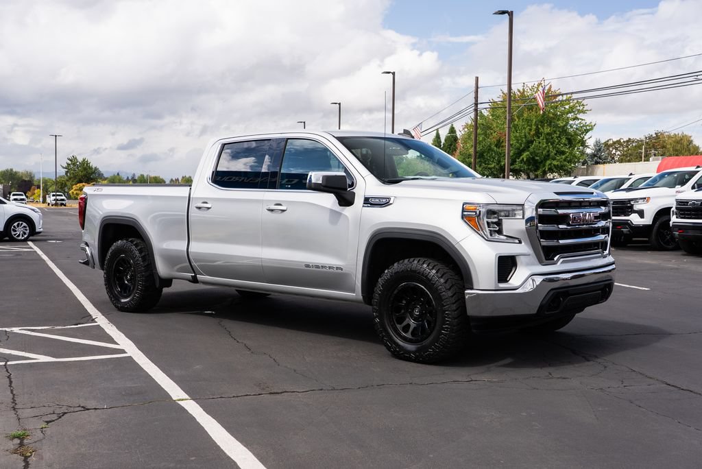 Used 2020 GMC Sierra 1500 SLE w/ X31 Off-Road Package AWD/4WD image 5