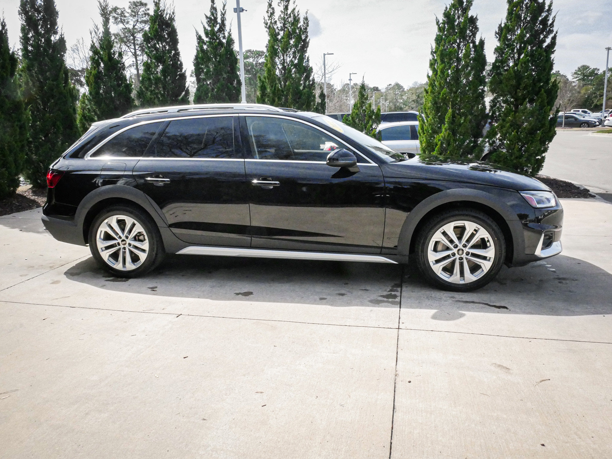Used 2022 Audi A4 2.0T allroad Premium AWD/4WD image 11