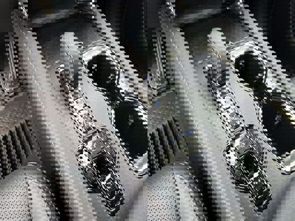 Used 2025 Lexus RX 350 Premium image 20