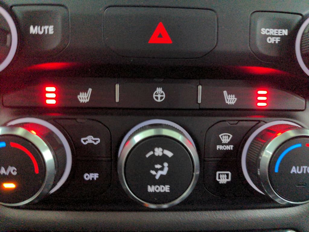 Used 2020 RAM 1500 Big Horn AWD/4WD image 20