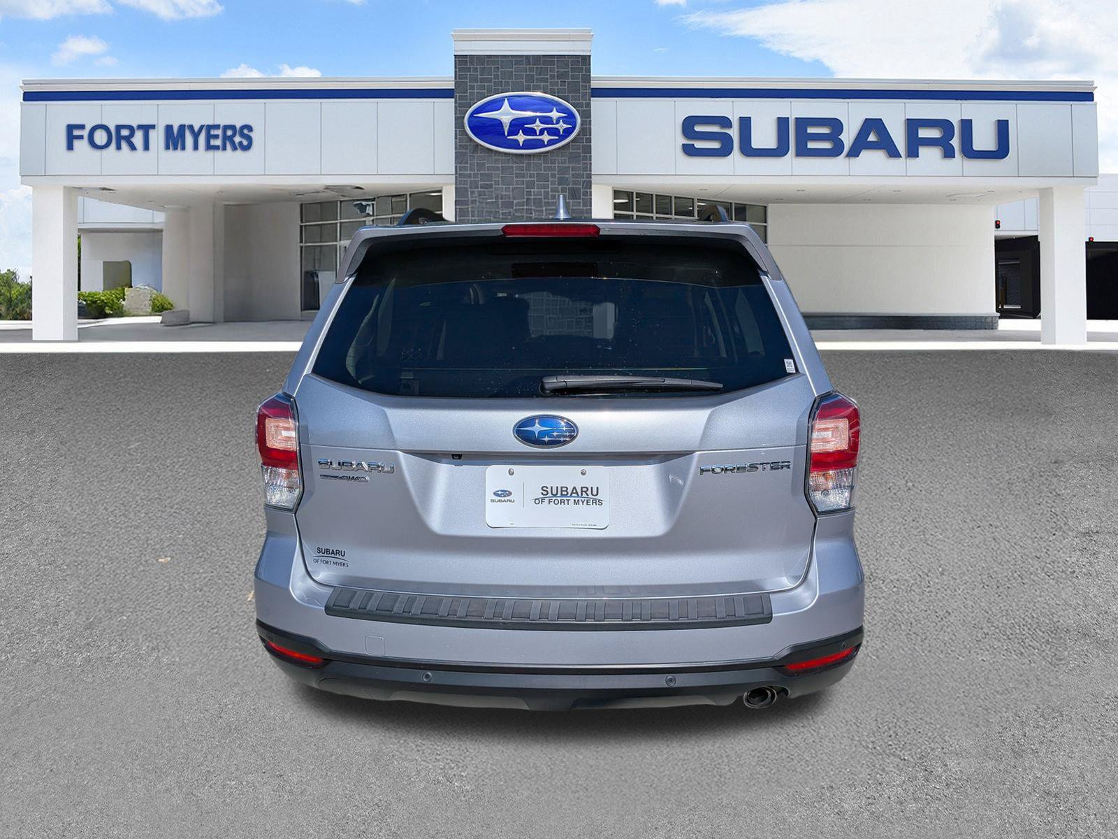 Used 2018 Subaru Forester 2.5i Limited AWD/4WD image 5