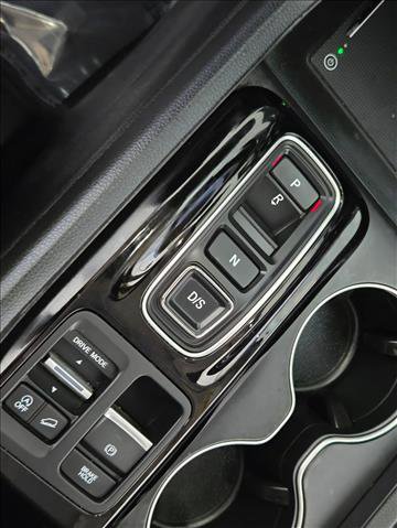 Certified 2024 Honda Pilot Elite image 12