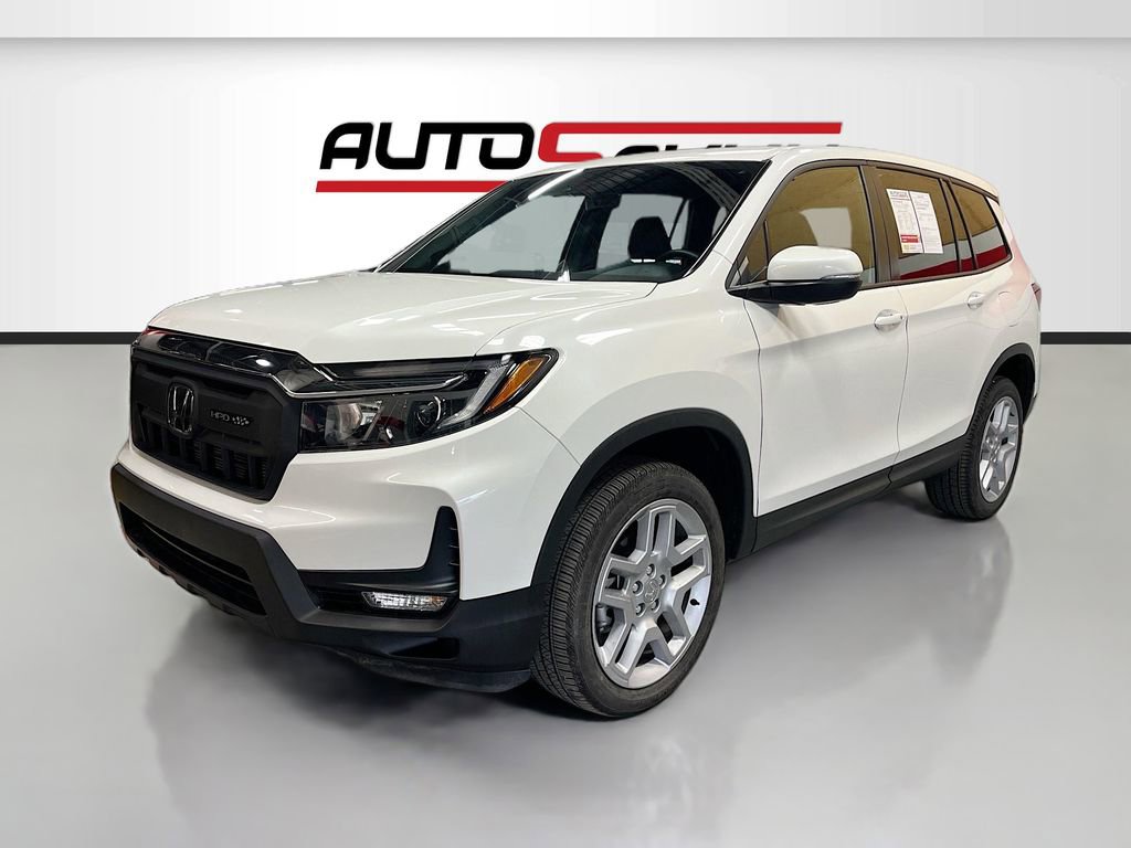 Used 2025 Honda Passport EX-L image 3