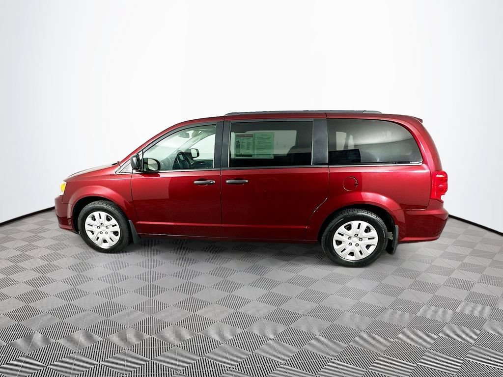 Certified 2019 Dodge Grand Caravan SE w/ UConnect Hands-Free Group FWD image 7