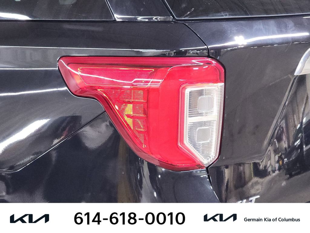 Used 2020 Ford Explorer XLT w/ Equipment Group 202A image 16