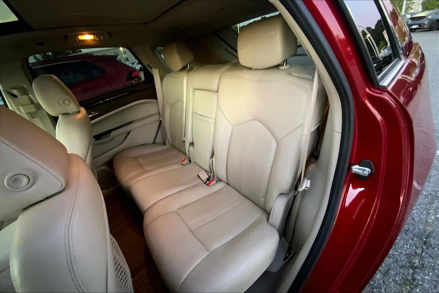 Used 2013 Cadillac SRX Performance FWD image 20