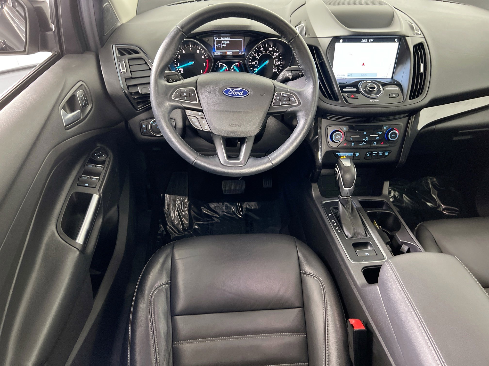 Used 2019 Ford Escape Titanium image 22