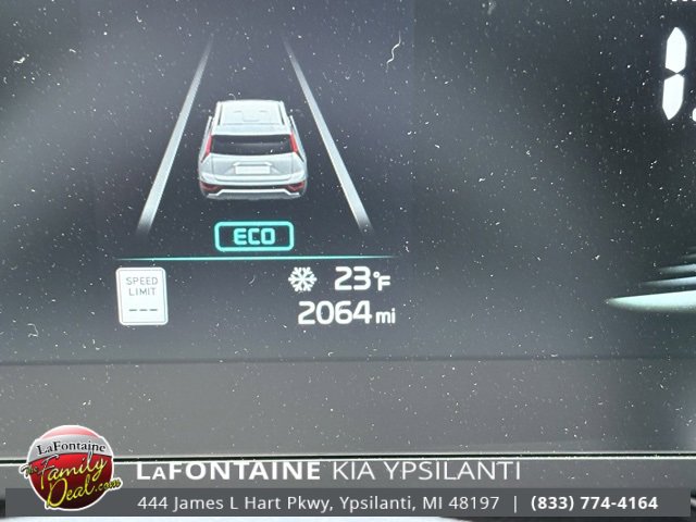 Certified 2025 Kia Niro LX image 14